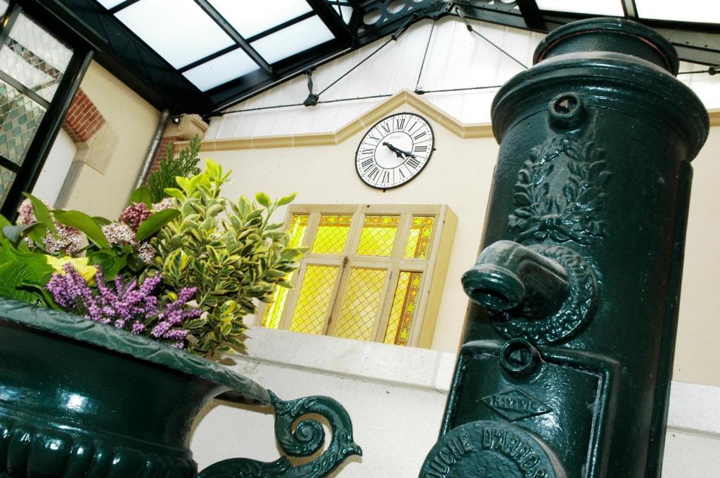 Hotel Castel Jeanson Ay-Champagne Buitenkant foto